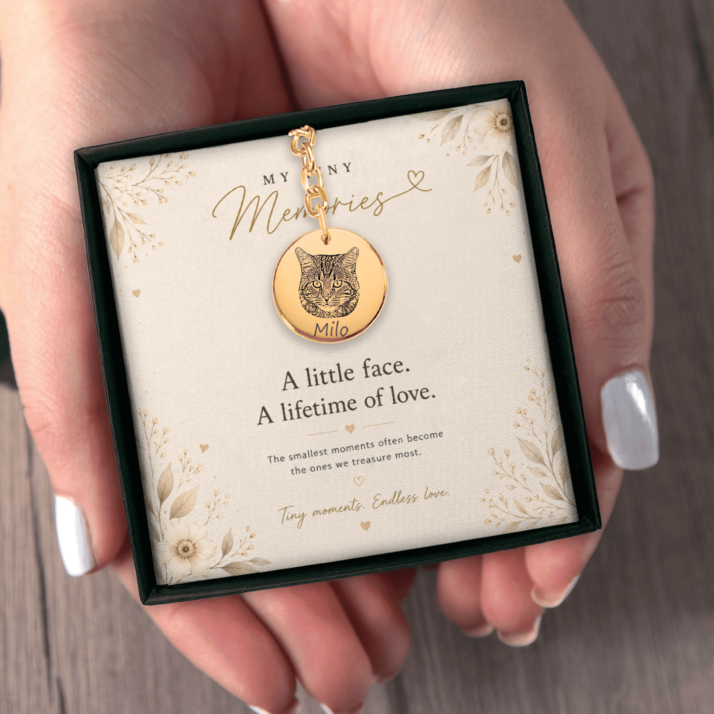 Personalized Cat Portrait Keychain | Custom Pet Photo Memorial Keychain