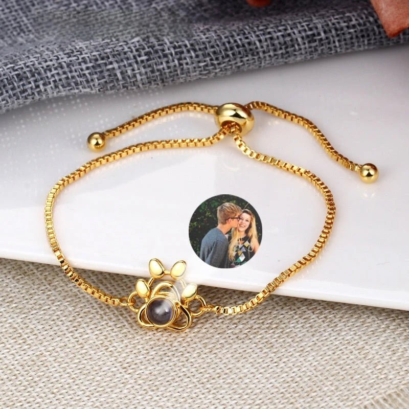Customizable Pet Projection Bracelet - My Tiny Memories