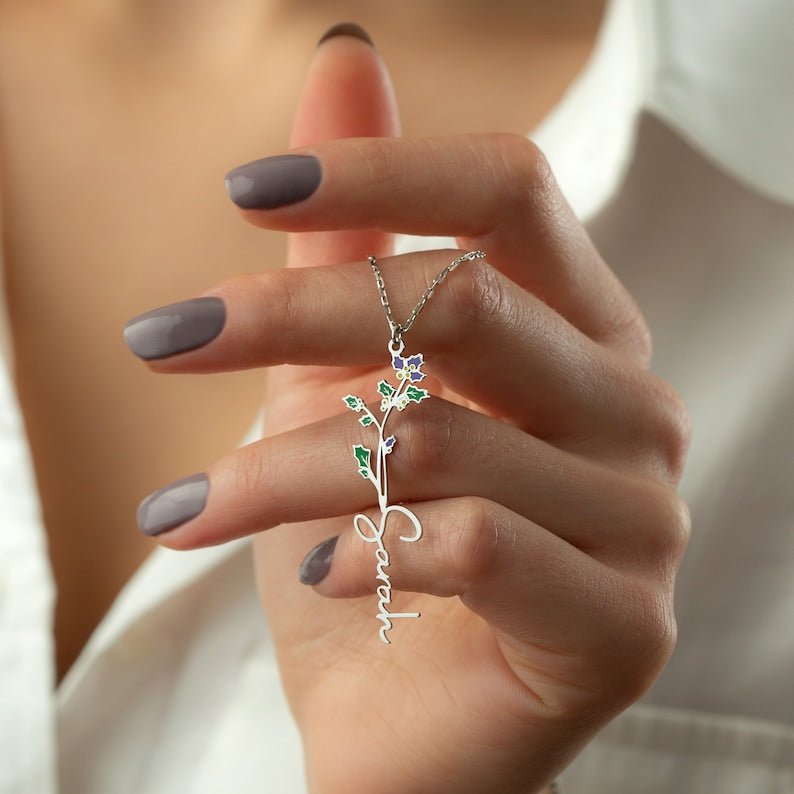 Personalized Birth Flower & Name Earring - My Tiny Memories
