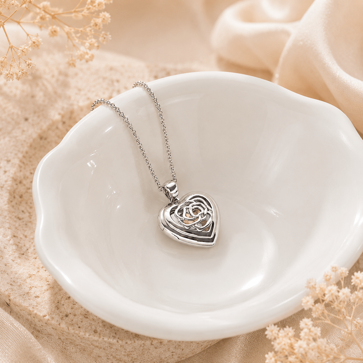 Personalized Photo Heart Locket Necklace - My Tiny Memories